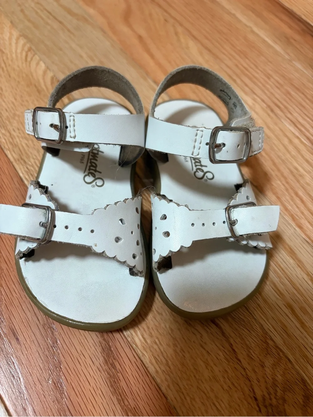 Size 5 girl shoes
